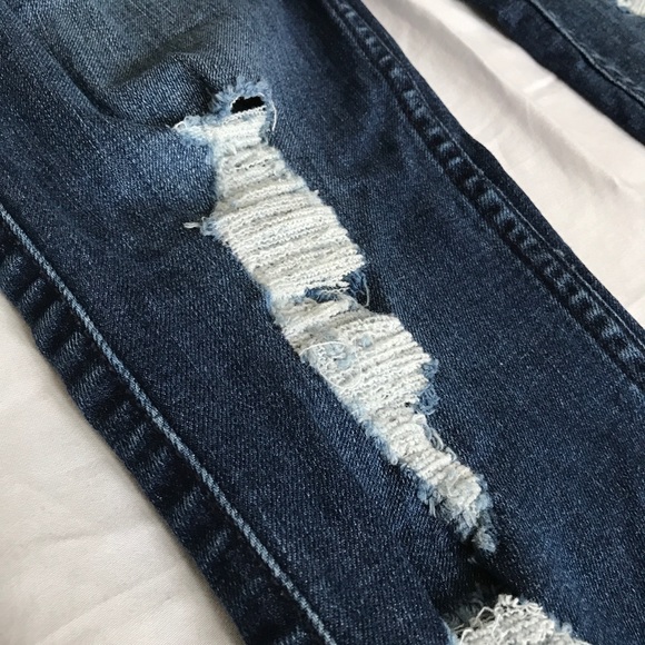 Hollister Mid-Rise Super Skinny Navy Ripped Jeans - Picture 5 of 8